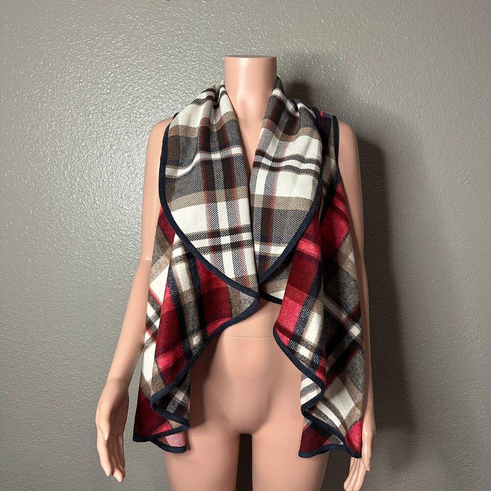 Altar’d State plaid open front waterfall vest size small